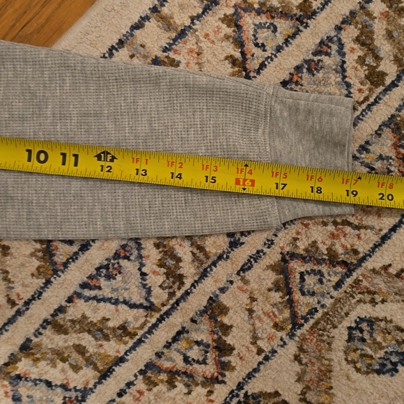 LEVIS SIGNATURE BOYS WHITE & GRAY LONG SLEEVE LAYERED LOOK T-SHIRT SIZE LARGE - Picture 14 of 14